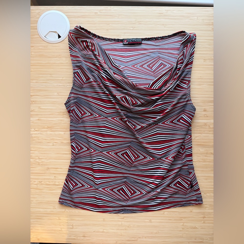 Hot Kiss Red Black White Geometric Cowl Neck Camisole